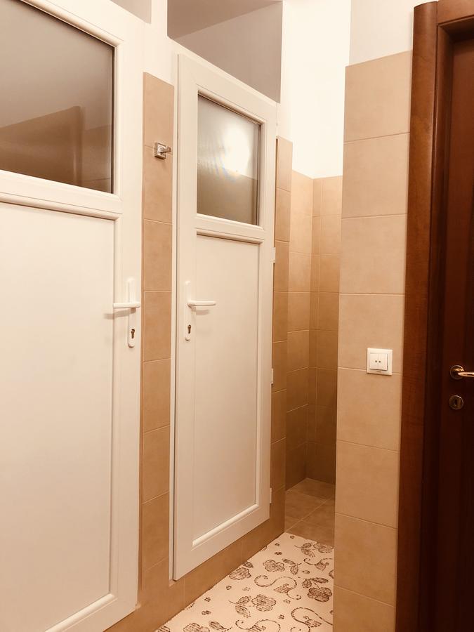 Monte Carlo Palace Rooms Bucareste Exterior foto